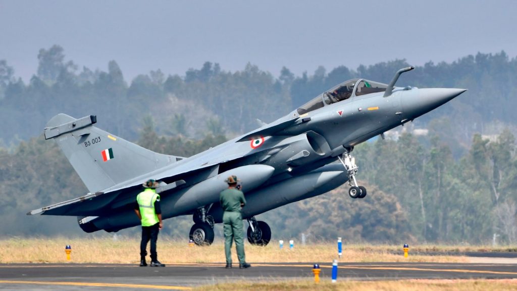 istrebitel-dassault-rafale-eh-bortovoi-nomer-bs003-iz-sostava-17-i-eskadrili-vvs-indii-vo-v-ujbfywwq-1640263501 (1)